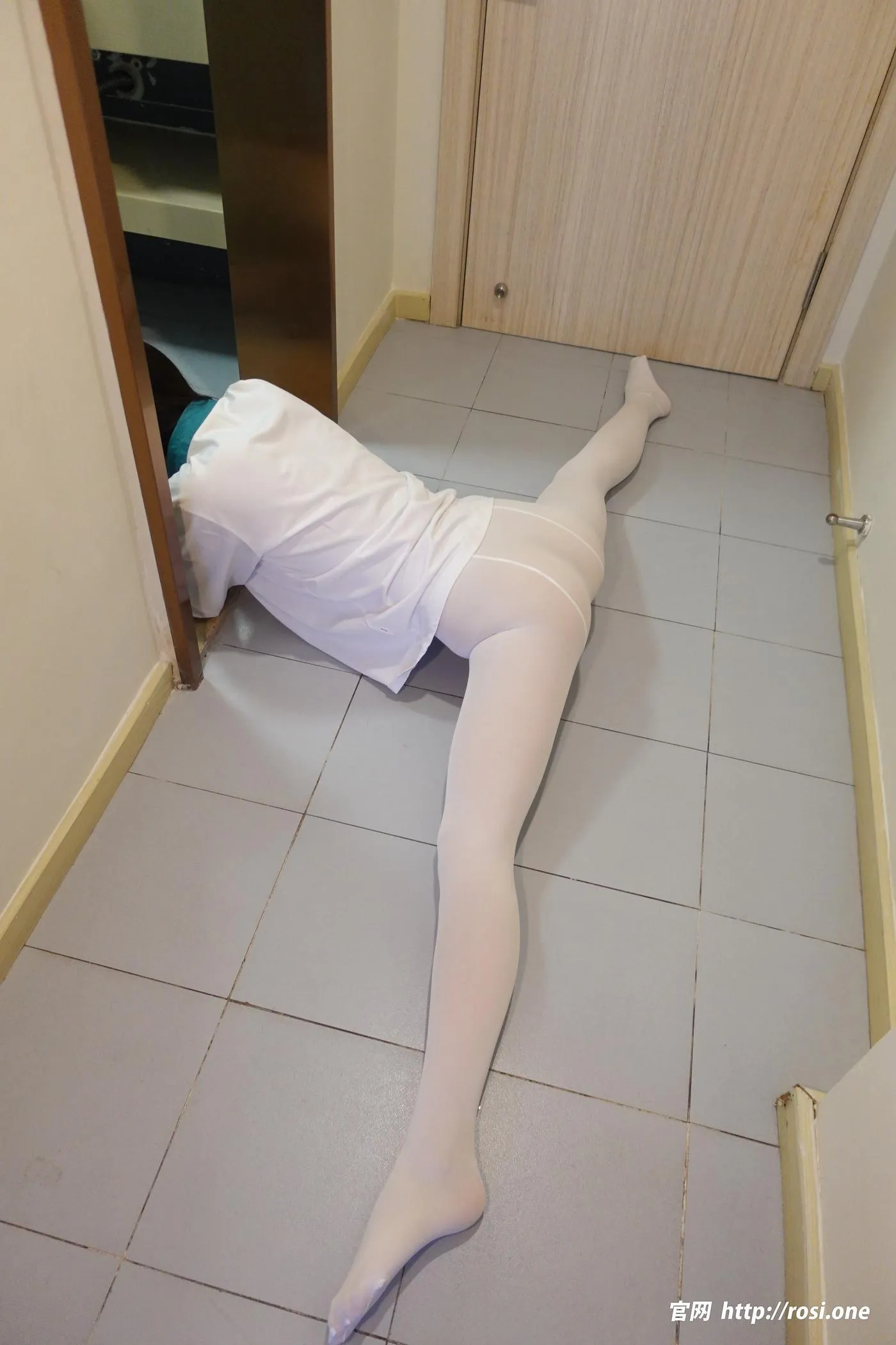 [ROSI写真]2023.05.10 NO.4174[2011P／248MB] [67P]插图